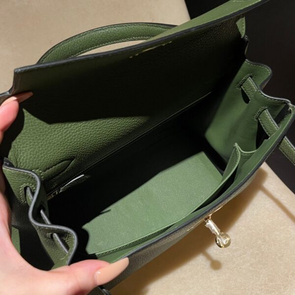 HERMES Kelly 28 Color:V6 Togo leather