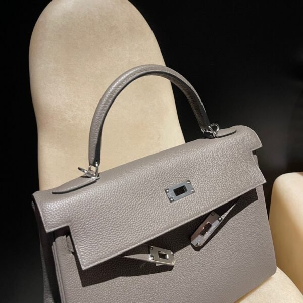 HERMES Kelly 32 Color:8F Togo leather