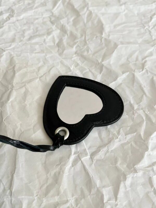 BALENCIAGA Le Cagole Shoulder Bag