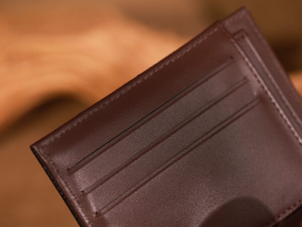 CHANEL Caviar Wallet