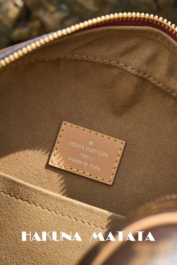 LV BOÎTE CHAPEAU SOUPLE M45647