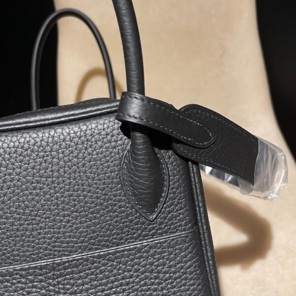 HERMES Lindy 26 Color89 Clemence leather