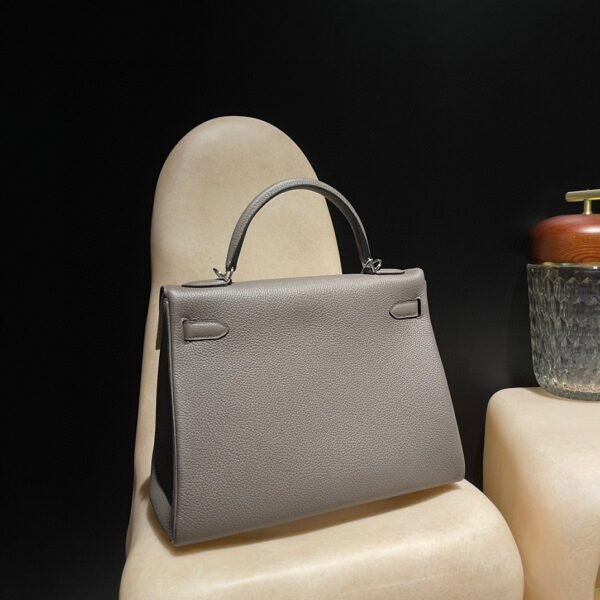 HERMES Kelly 32 Color:8F Togo leather