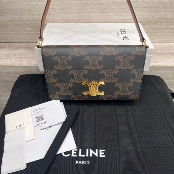 CELINE TRAPEZE TRIOMPHE Bag