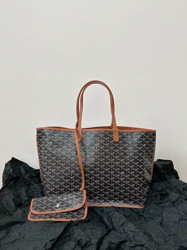 GOYARD Anjou GM Bag Reversible