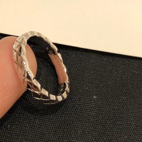 CHANEL COCO finger ring