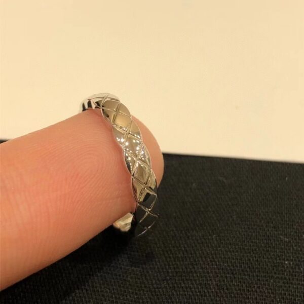 CHANEL COCO finger ring