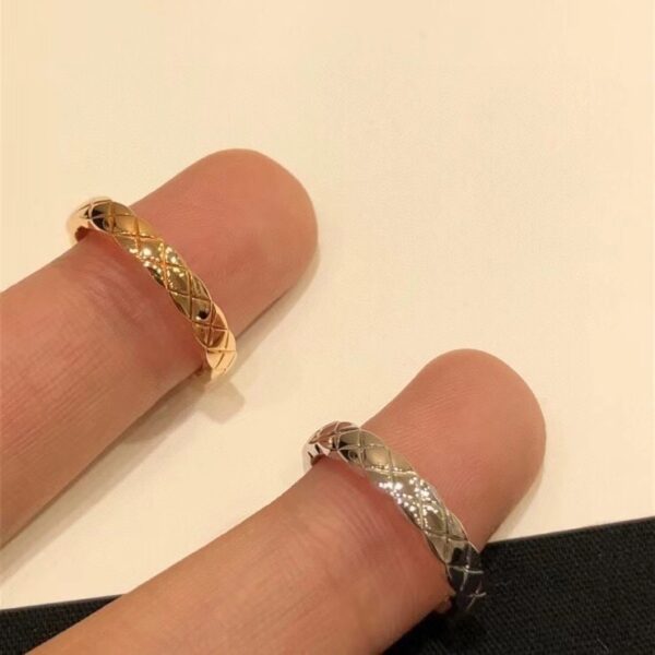 CHANEL COCO finger ring