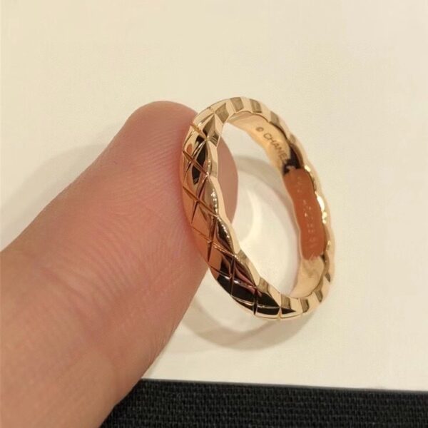 CHANEL COCO finger ring