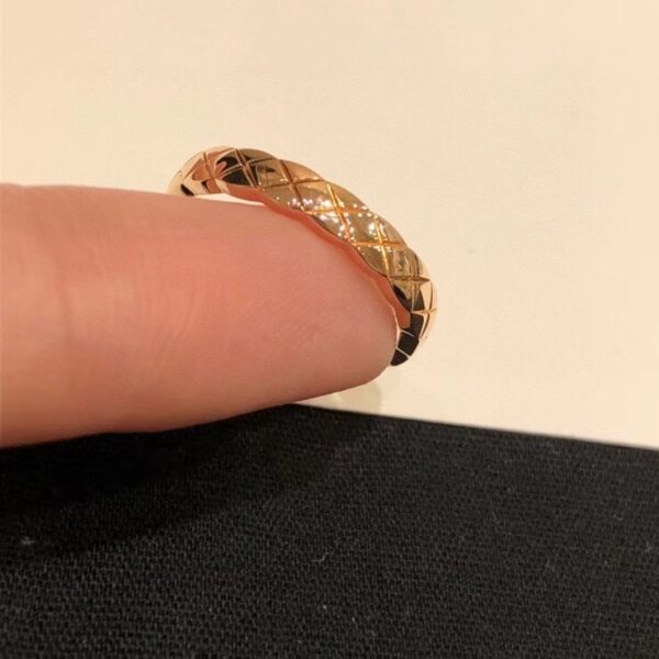 CHANEL COCO finger ring