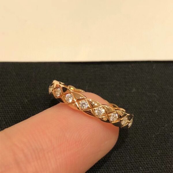 CHANEL COCO finger ring