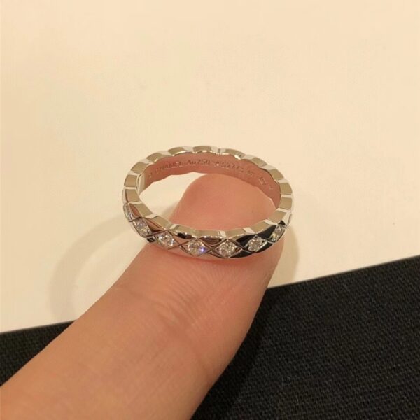 CHANEL COCO finger ring