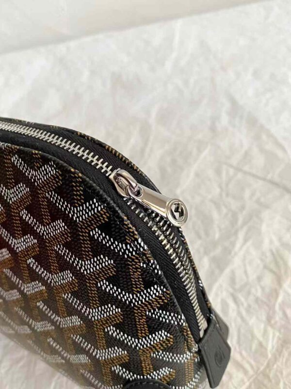 GOYARD Vendôme Cosmetic Pouch