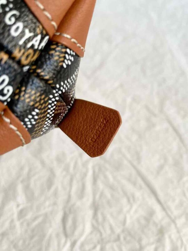 GOYARD Vendôme Cosmetic Pouch