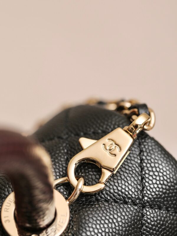 CHANEL CoCo Handle