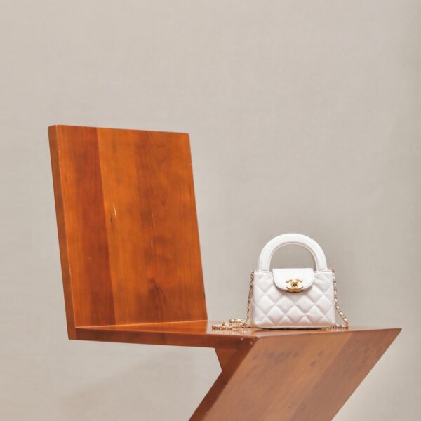 CHANEL 23K Clutch With Chain(Mini)