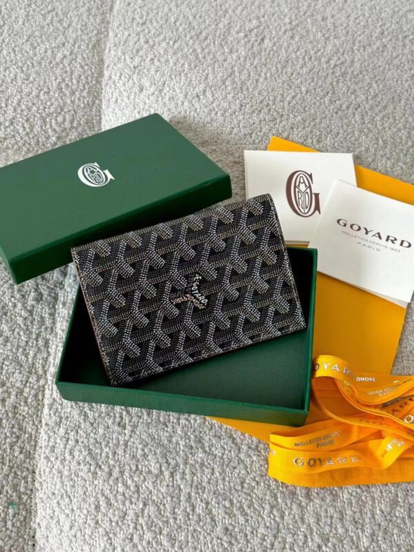 GOYARD Vertical Wallet