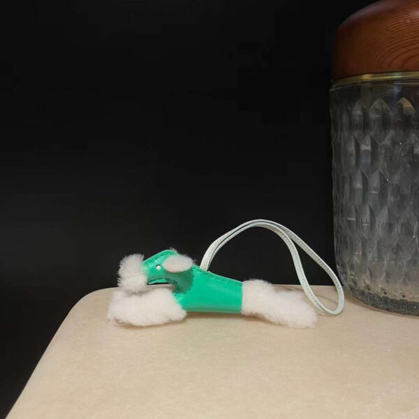 Hermes Budy puppy pendant