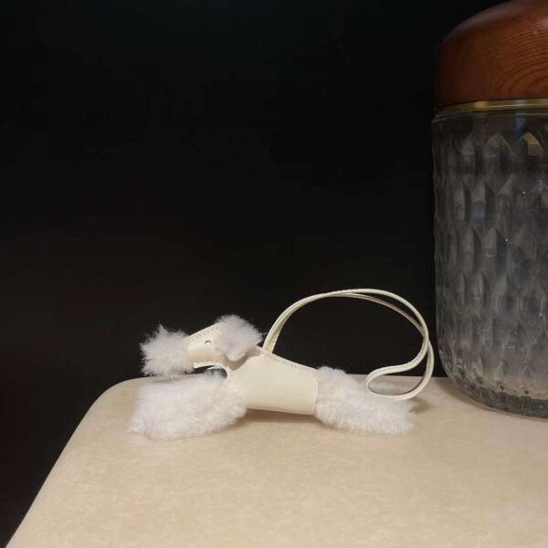 Hermes Budy puppy pendant