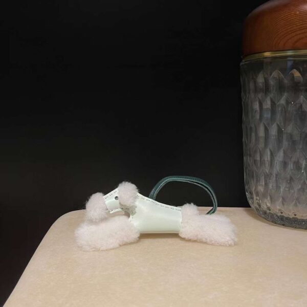 Hermes Budy puppy pendant