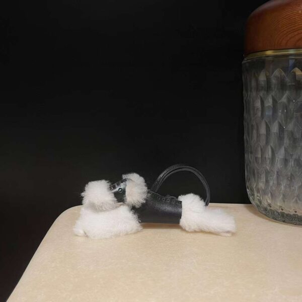 Hermes Budy puppy pendant