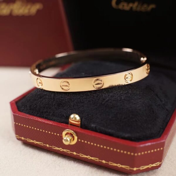 Cartier LOVE Rose gold bracelet