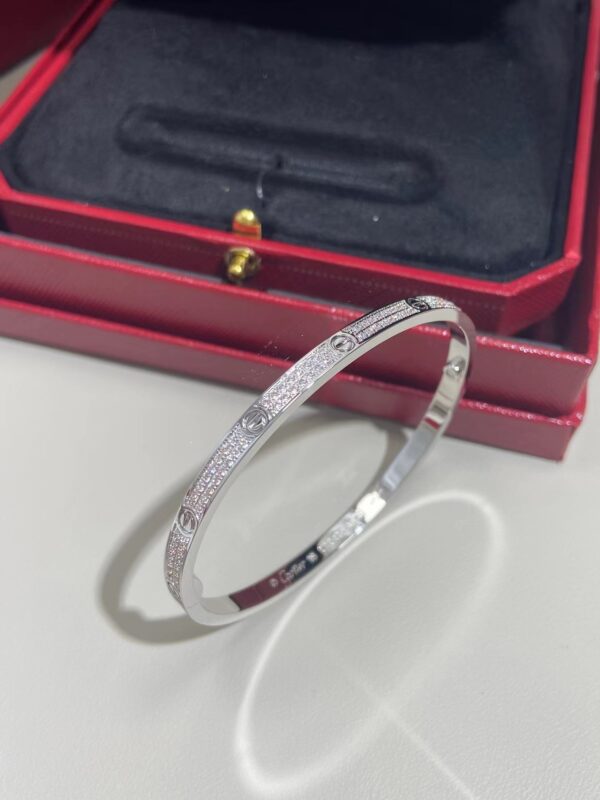 Cartier bracelet LOVE diamond-laden
