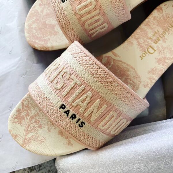DIOR DWAY Embroidered slippers
