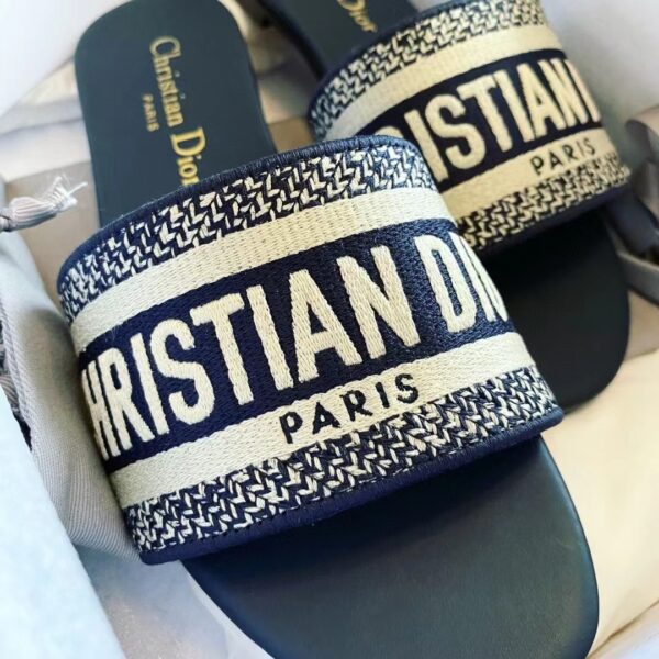 DIOR DWAY Embroidered slippers
