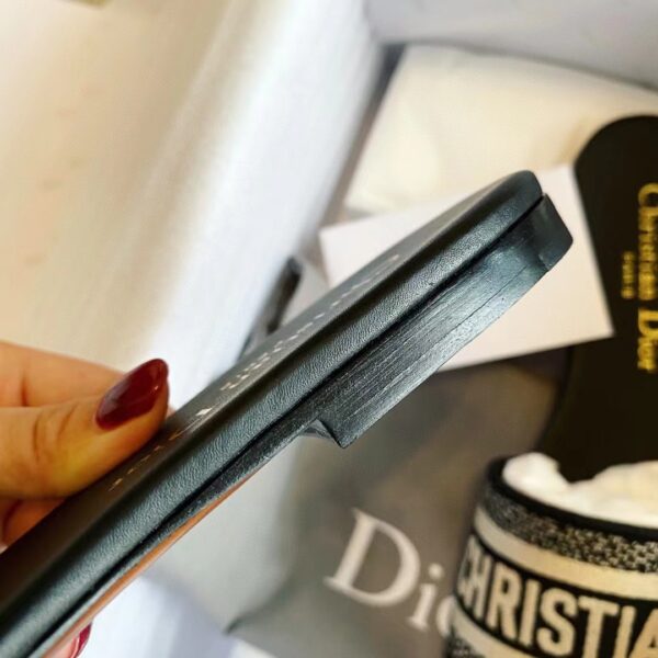 DIOR DWAY Embroidered slippers