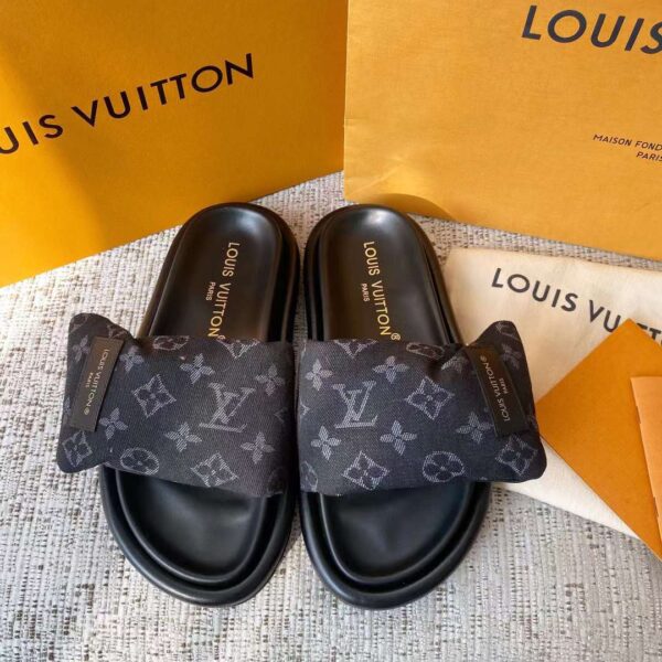 LV Pool Pillow Comfort slipper