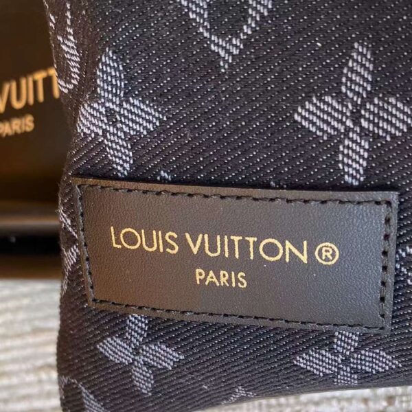 LV Pool Pillow Comfort slipper