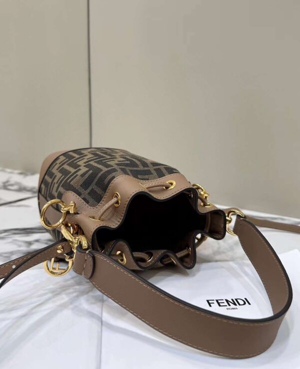 FENDI Mon Tresor  Bucket bag