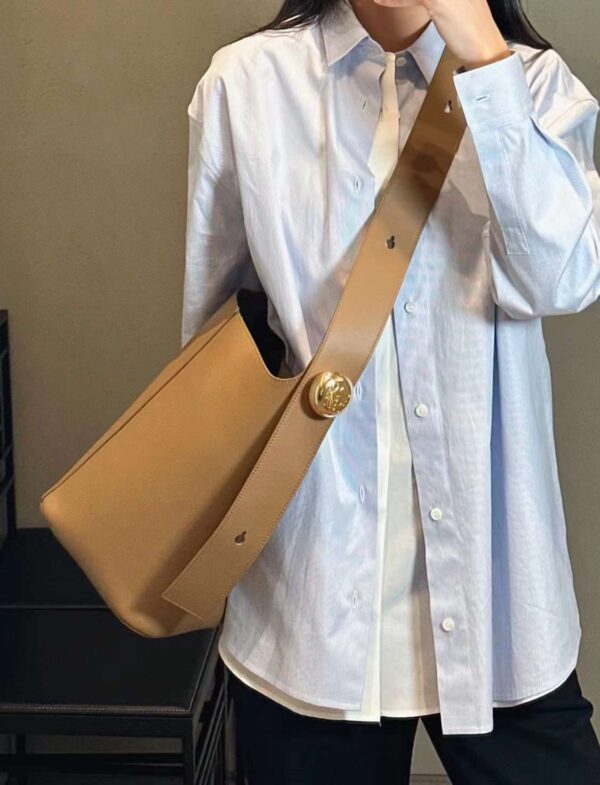 Loewe pebble  Bucket bag