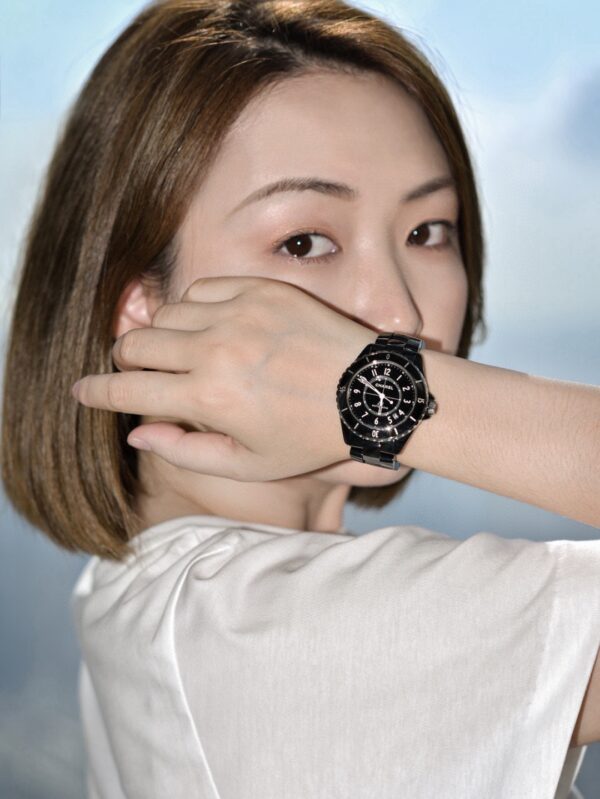 CHANEL J12 WATCH CALIBER 12.2