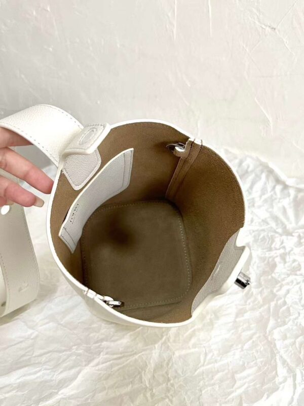 Loewe pebble mini bucket bag