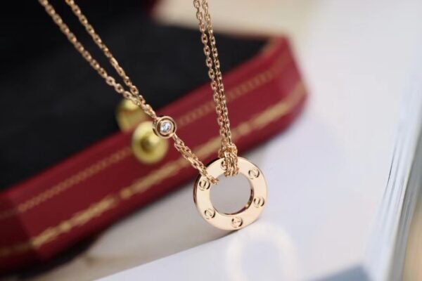 CARTIER LOVE Pancake necklace