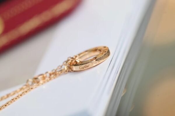 CARTIER LOVE Pancake necklace
