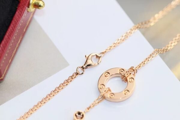CARTIER LOVE Pancake necklace