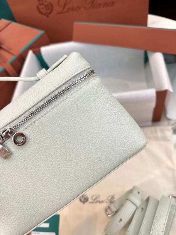 Loro Piana Extra Poket L19