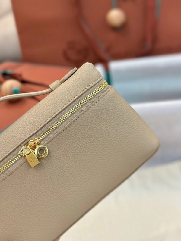 Loro Piana Extra Poket L19