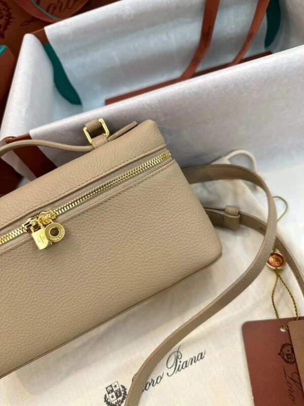 Loro Piana Extra Poket L19