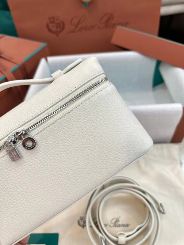 Loro Piana Extra Poket L19