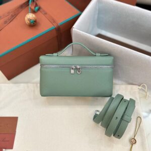 Loro Piana Extra Poket L19