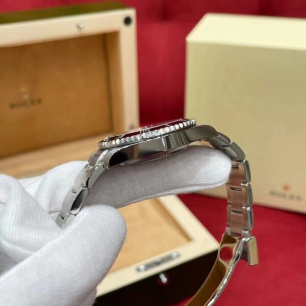 ROLEX Submariner Oyster 124060