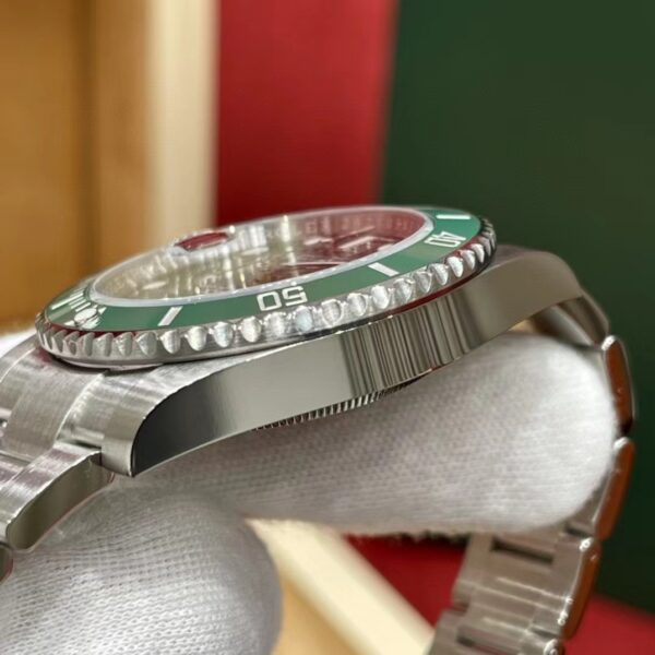 ROLEX Submariner Oyster