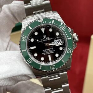 ROLEX Submariner DATE Oyster 126610LV
