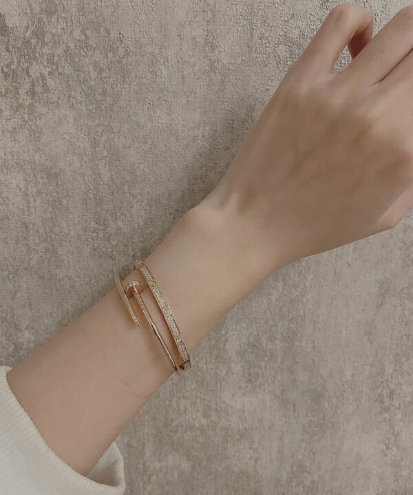 Cartier bracelet LOVE diamond-laden