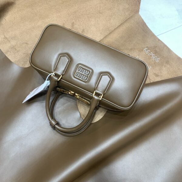 MIUMIU Beau leather bag