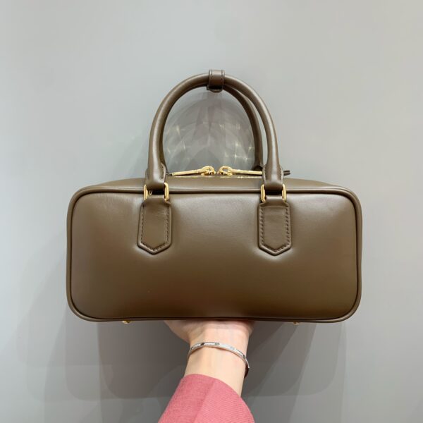 MIUMIU Beau leather bag
